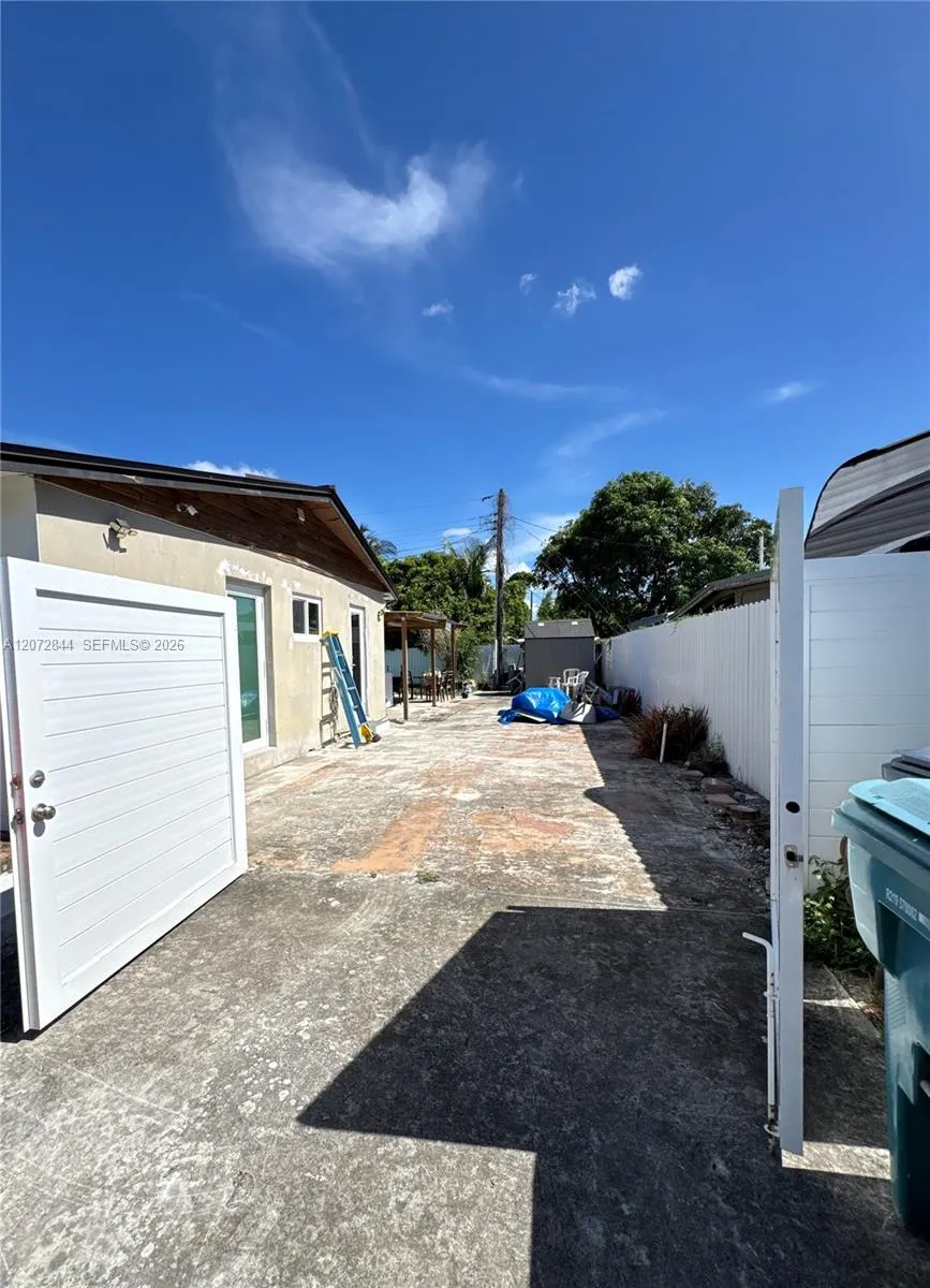 5500 NW 178th Ter Miami Gardens, FL 33055