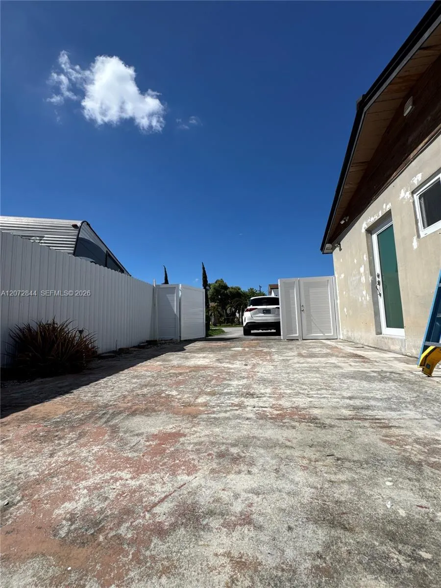 5500 NW 178th Ter Miami Gardens, FL 33055