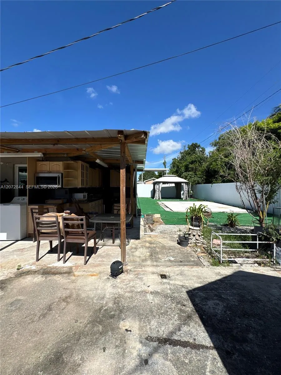 5500 NW 178th Ter Miami Gardens, FL 33055