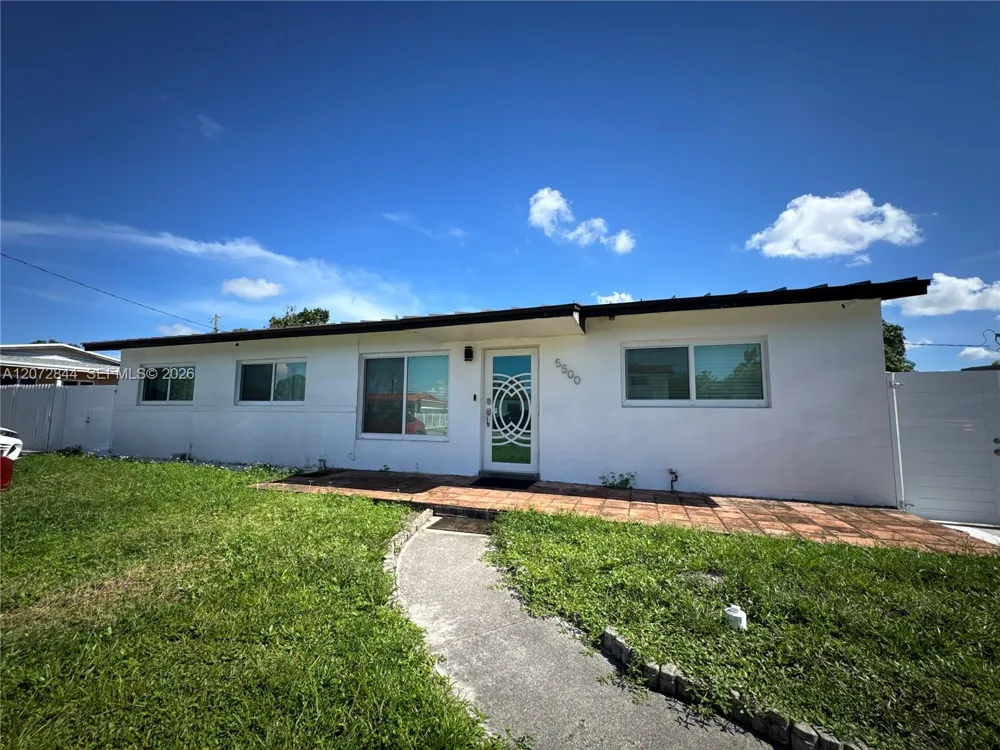 5500 NW 178th Ter Miami Gardens, FL 33055