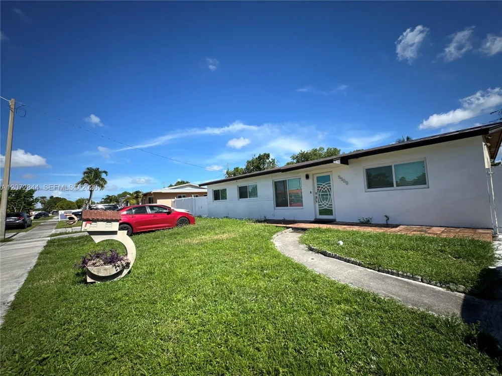 5500 NW 178th Ter Miami Gardens, FL 33055
