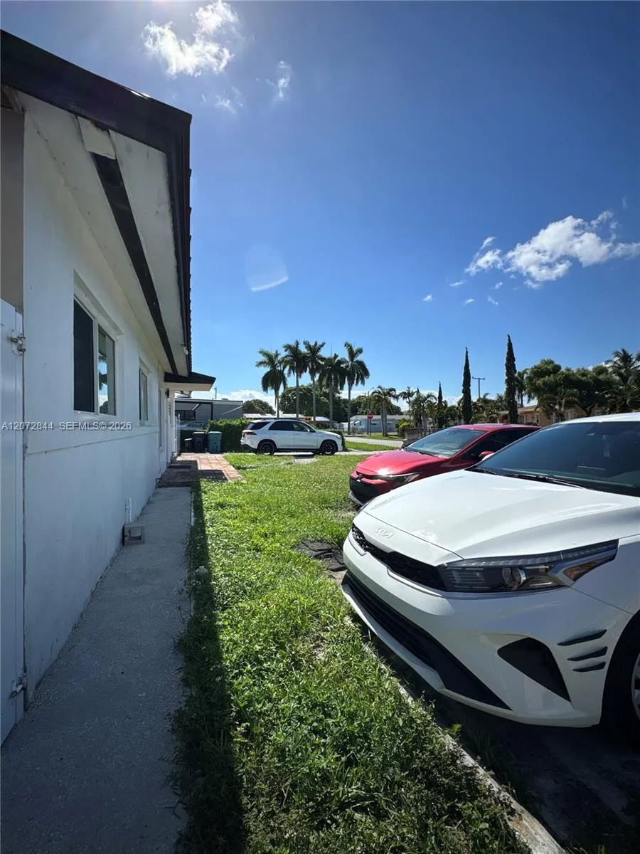 5500 NW 178th Ter Miami Gardens, FL 33055
