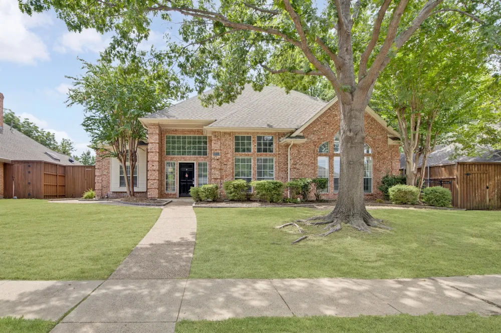 247 Park Valley Drive Coppell, TX 75019