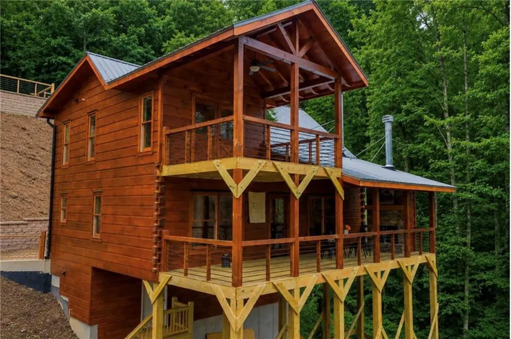 138 Rhondas Way Ellijay, GA 30540