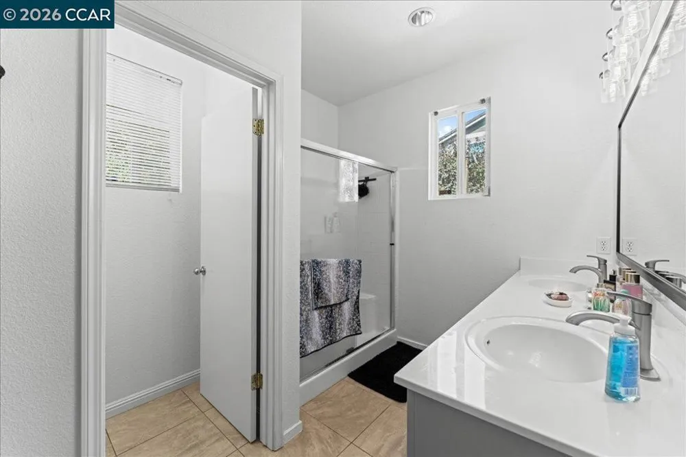 563 Silver Saddle Dr Pittsburg, CA 94565