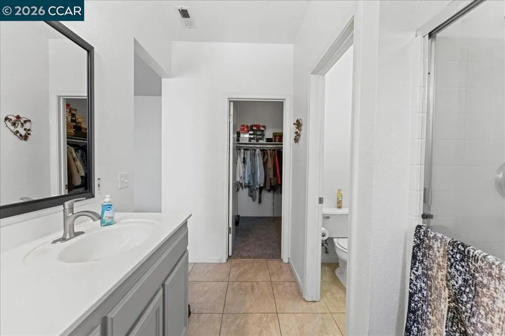 563 Silver Saddle Dr Pittsburg, CA 94565