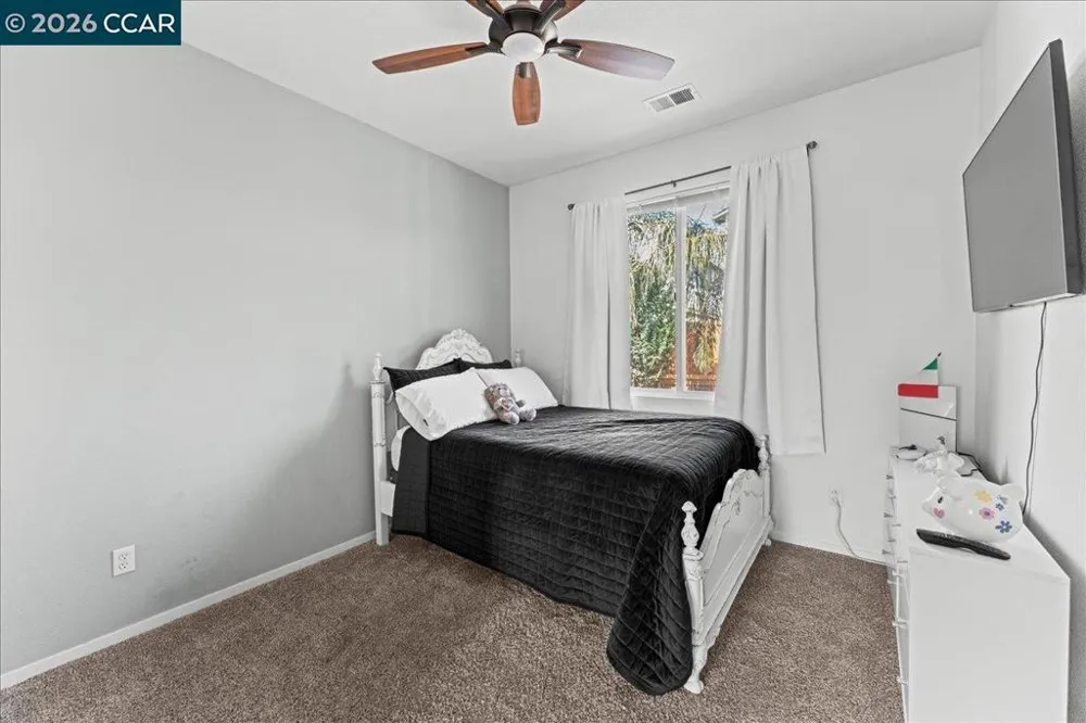 563 Silver Saddle Dr Pittsburg, CA 94565