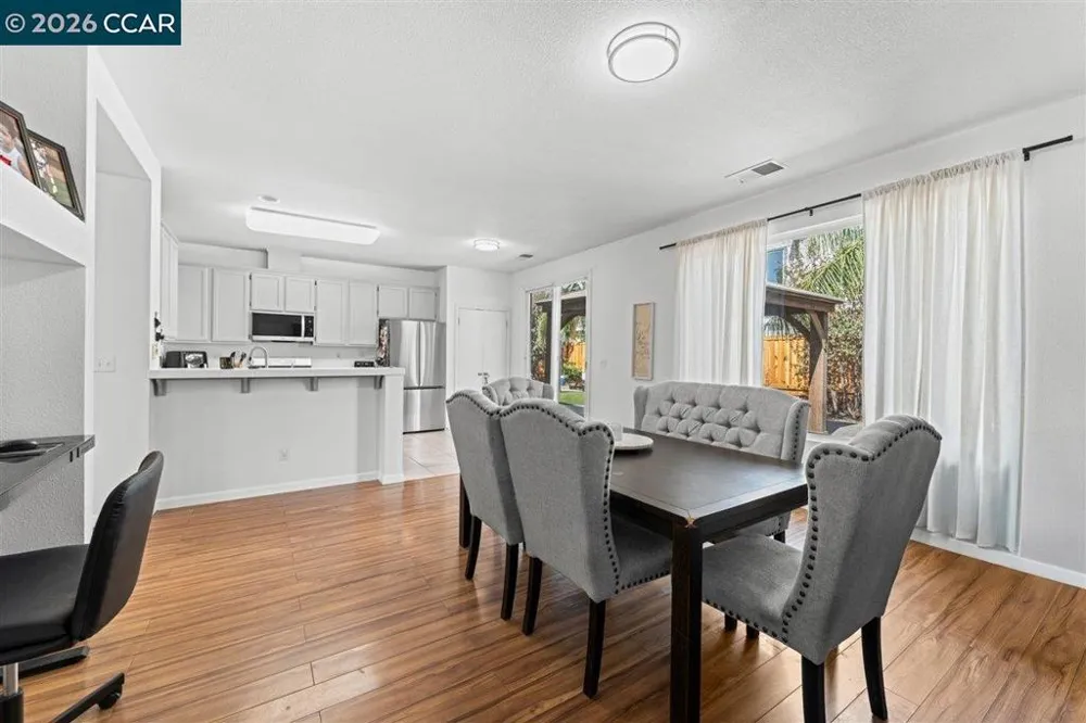 563 Silver Saddle Dr Pittsburg, CA 94565