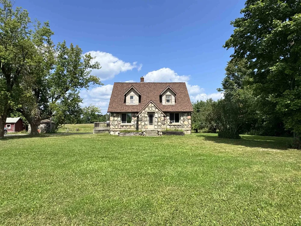 6479 E West Branch Road Richfield Township, MI 48656