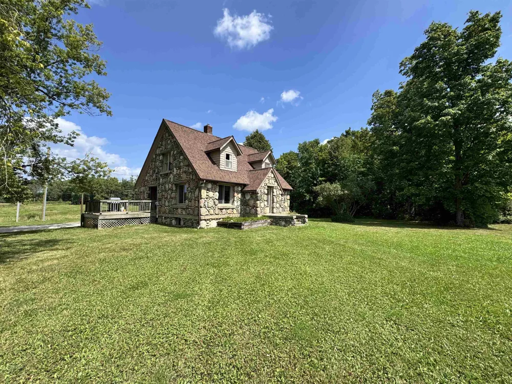 6479 E West Branch Road Richfield Township, MI 48656