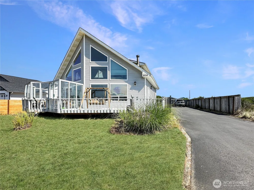 1050 Ocean Shores Boulevard Ocean Shores, WA 98569