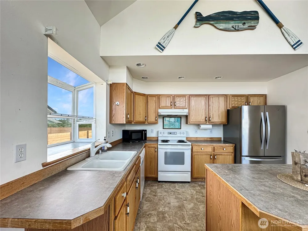 1050 Ocean Shores Boulevard Ocean Shores, WA 98569