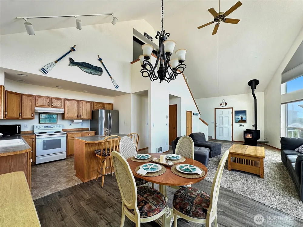 1050 Ocean Shores Boulevard Ocean Shores, WA 98569