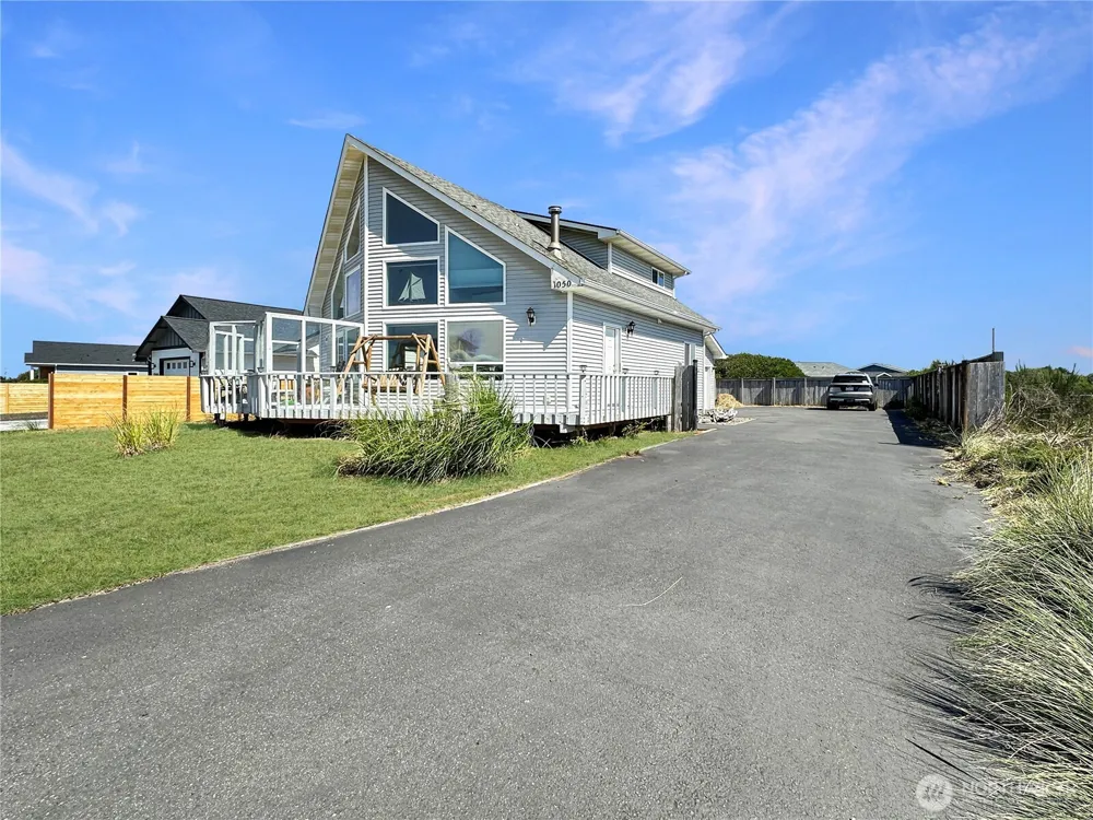 1050 Ocean Shores Boulevard Ocean Shores, WA 98569