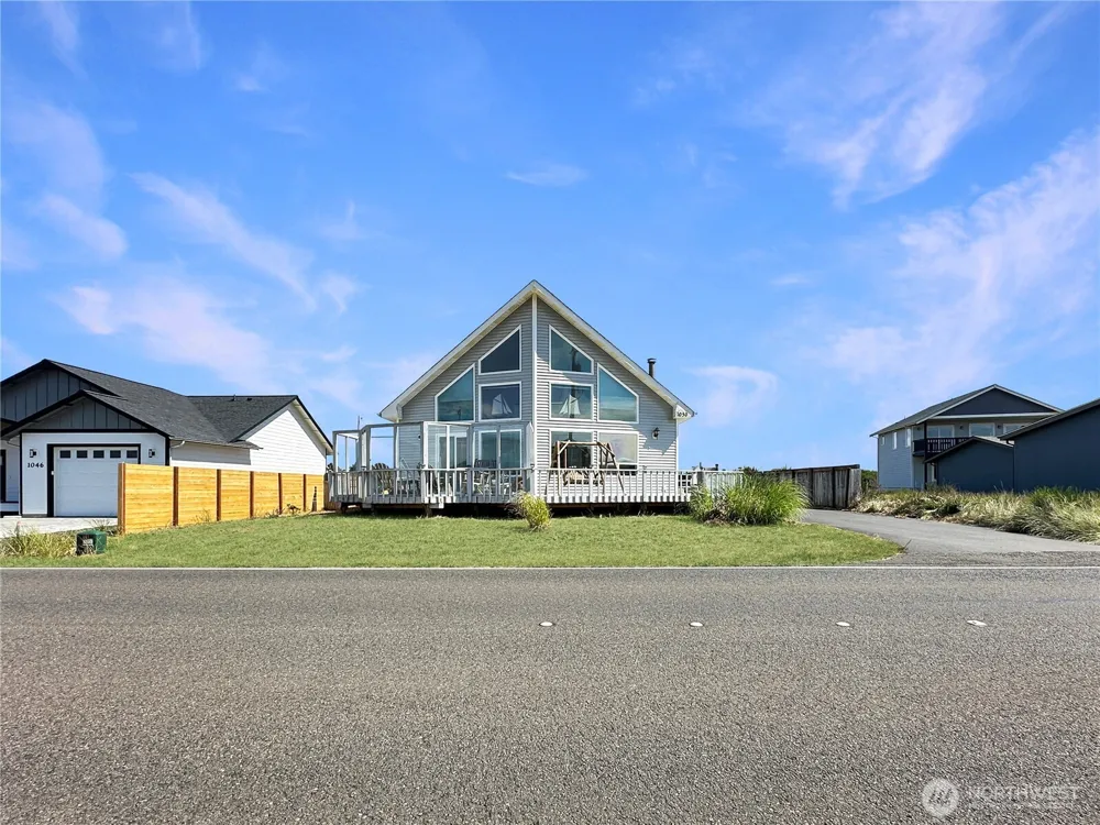 1050 Ocean Shores Boulevard Ocean Shores, WA 98569