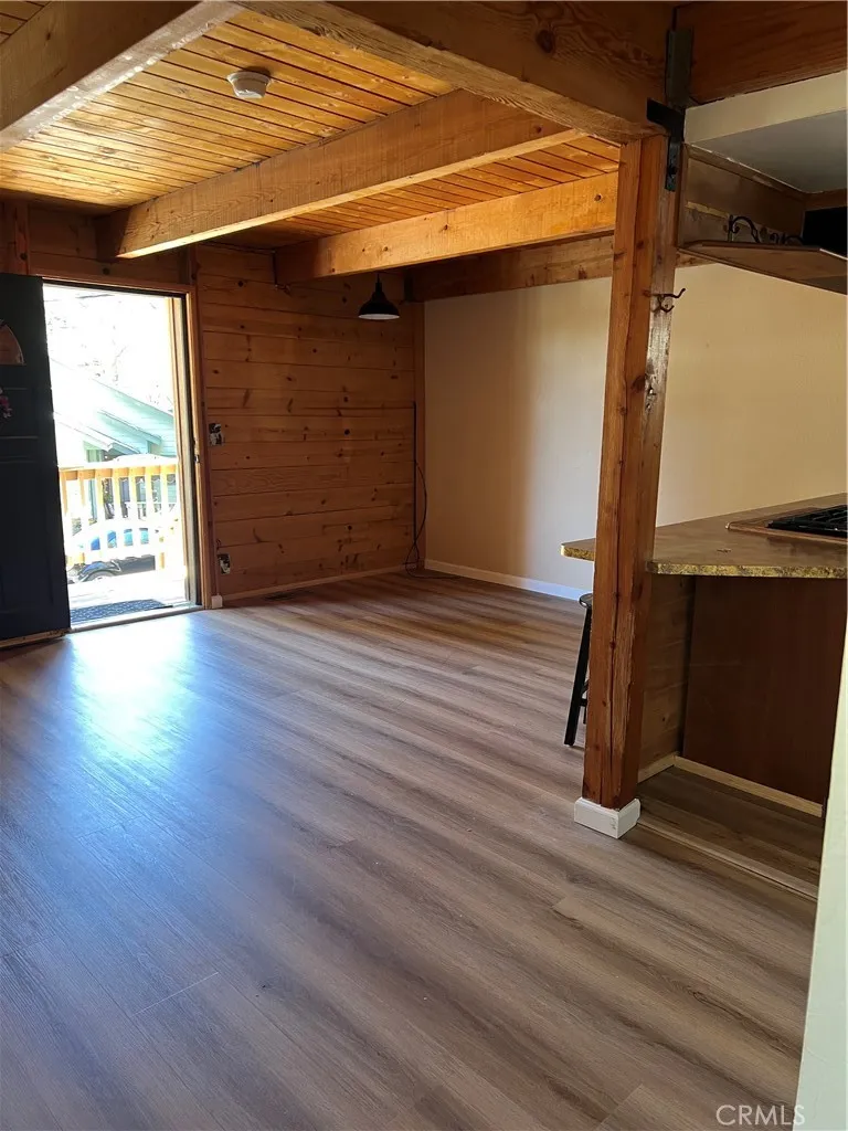 1374 Rock Ridge Lake Arrowhead, CA 92352