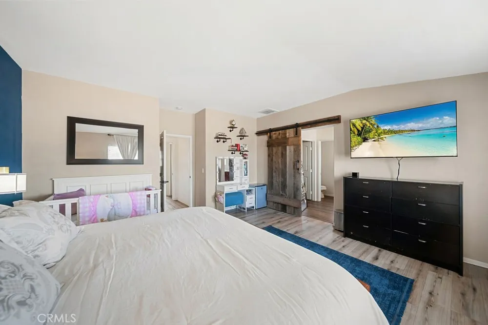 804 Amadova Drive Perris, CA 92571