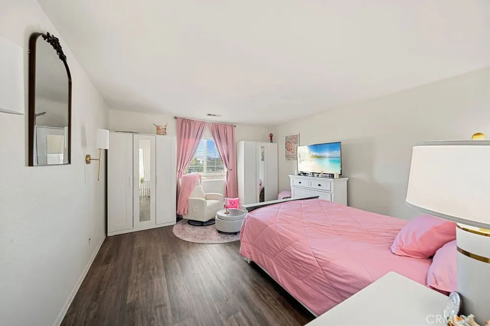 804 Amadova Drive Perris, CA 92571