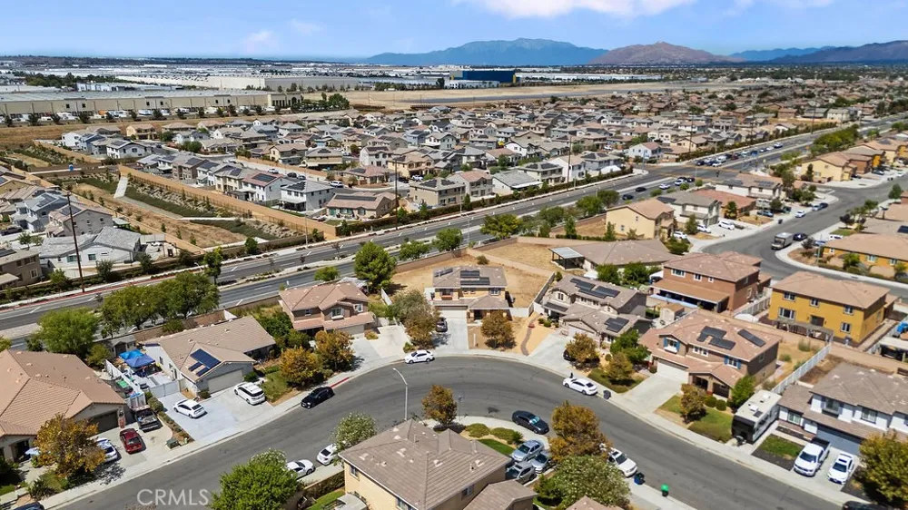 804 Amadova Drive Perris, CA 92571