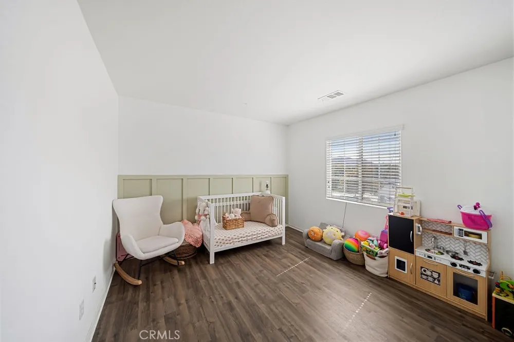 804 Amadova Drive Perris, CA 92571