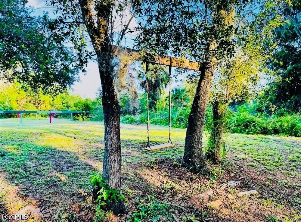 Trader Road Fort Denaud, FL 33935