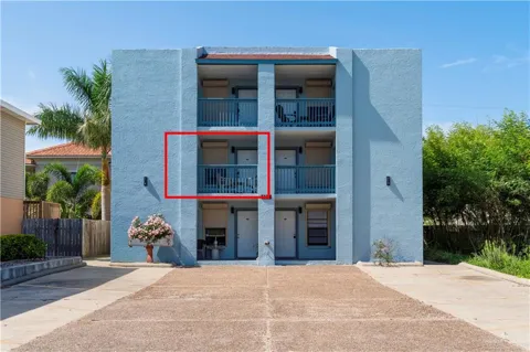 108 E Oleander Drive #201