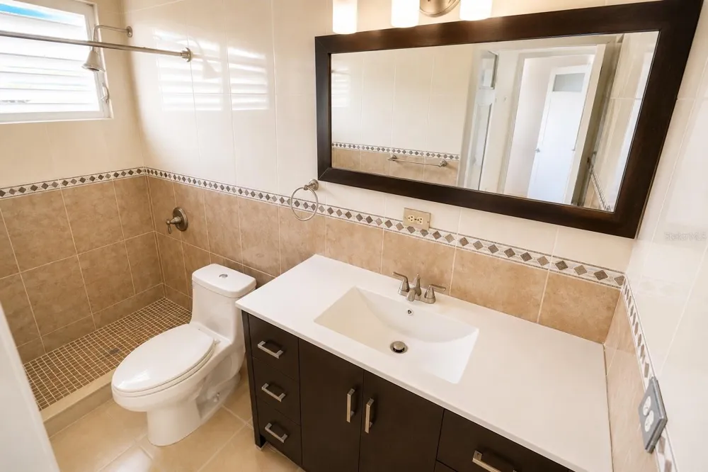 9 CAM PELLIN CRUZ Trujillo Alto, PR 00977