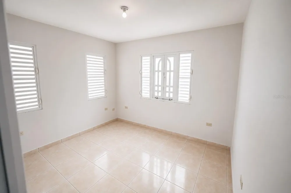 9 CAM PELLIN CRUZ Trujillo Alto, PR 00977