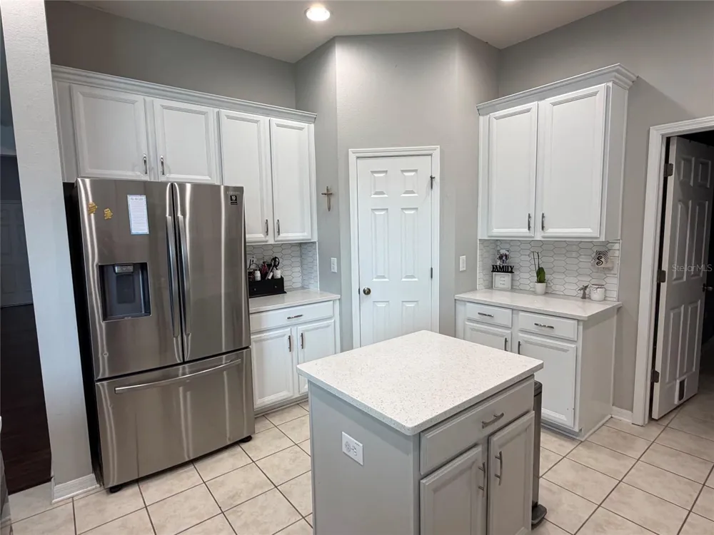 19407 SWEET GRASS WAY Lutz, FL 33558