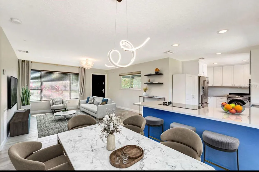 125 SE 6TH AVENUE Boynton Beach, FL 33435