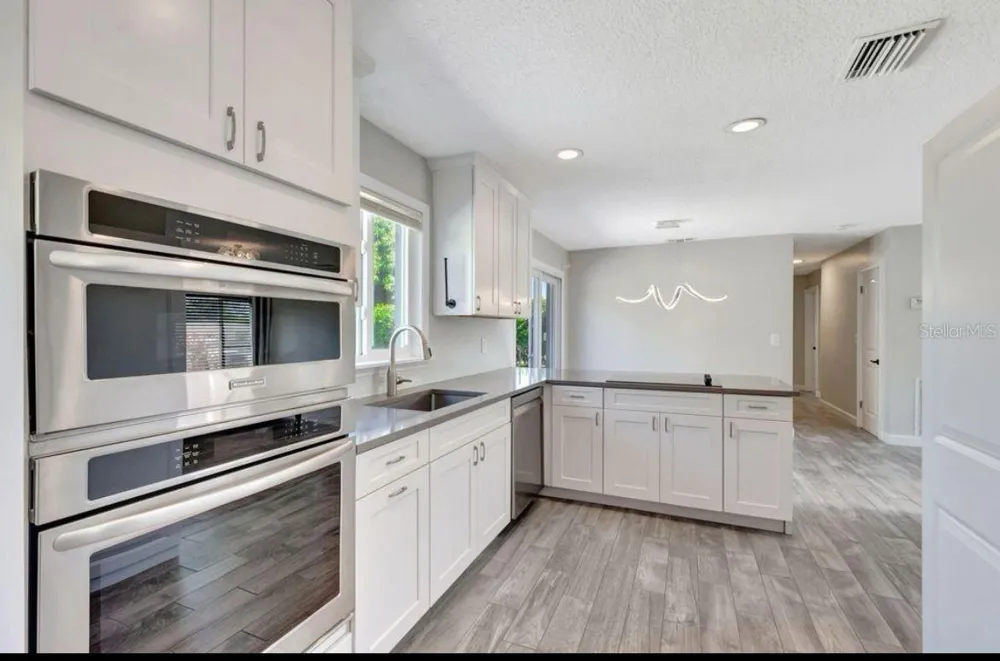 125 SE 6TH AVENUE Boynton Beach, FL 33435