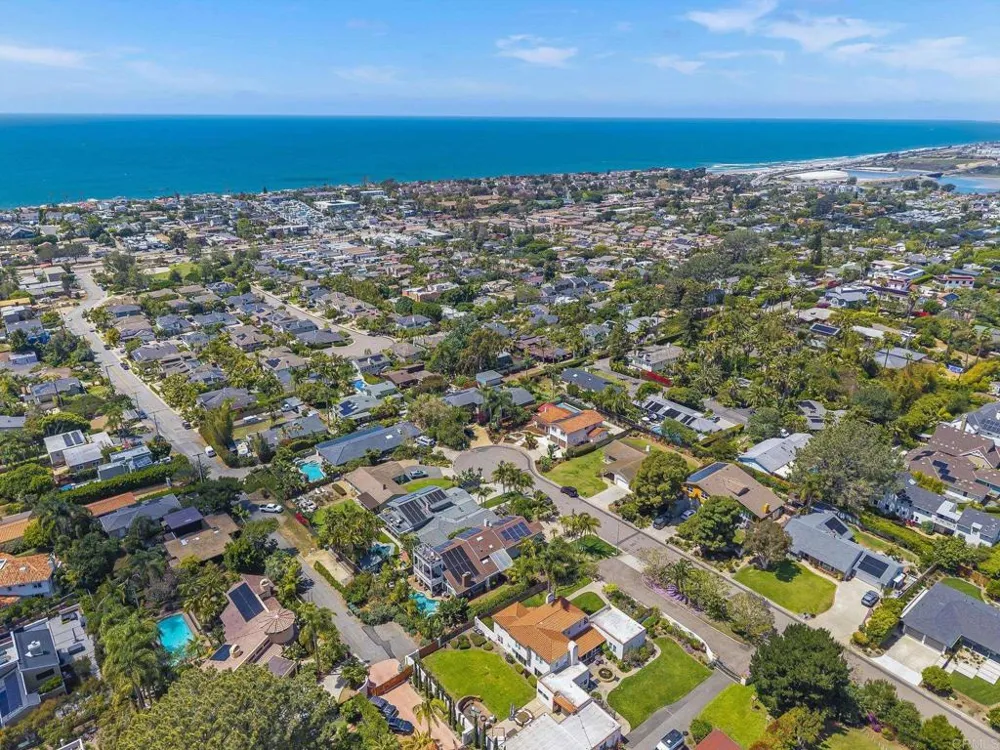 365 Shore View Lane Encinitas, CA 92024