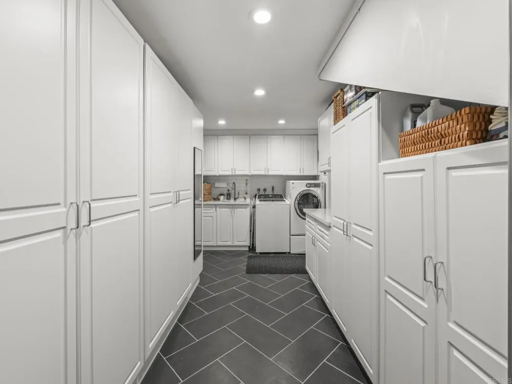 365 Shore View Lane Encinitas, CA 92024