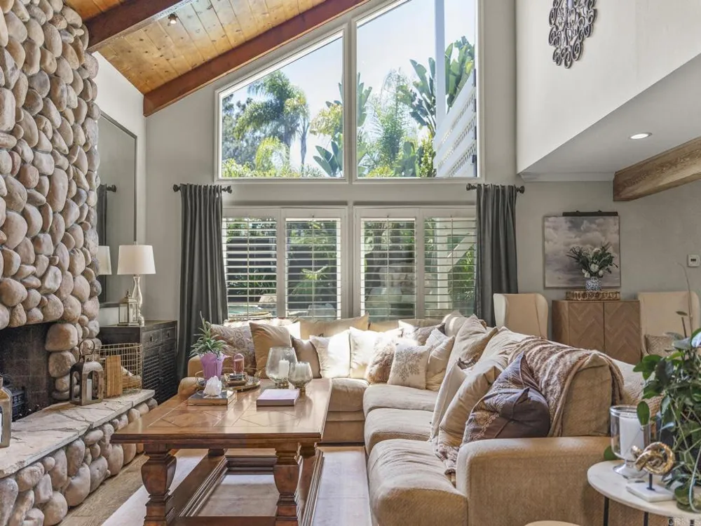 365 Shore View Lane Encinitas, CA 92024