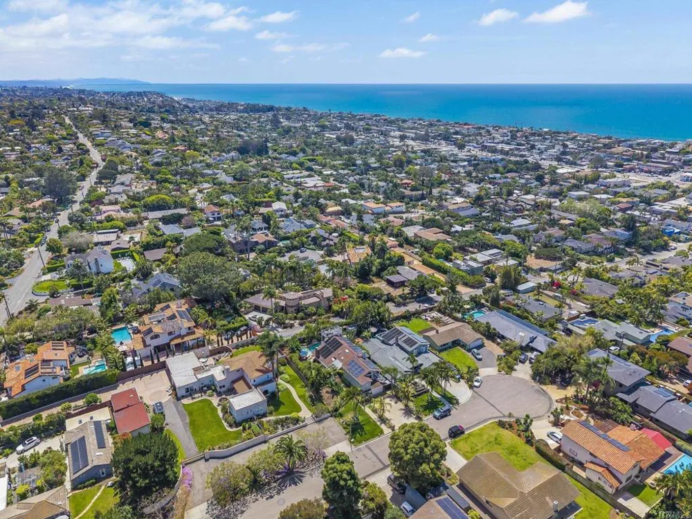 365 Shore View Lane Encinitas, CA 92024