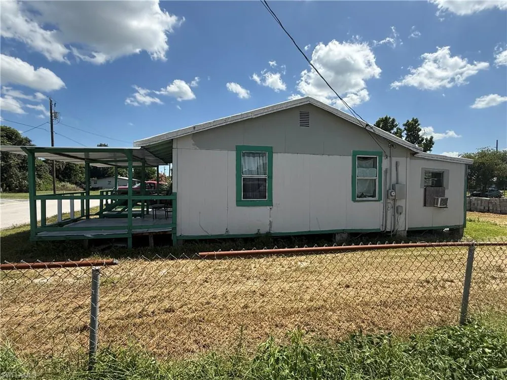 1091 Gamble Street Moore Haven, FL 33471
