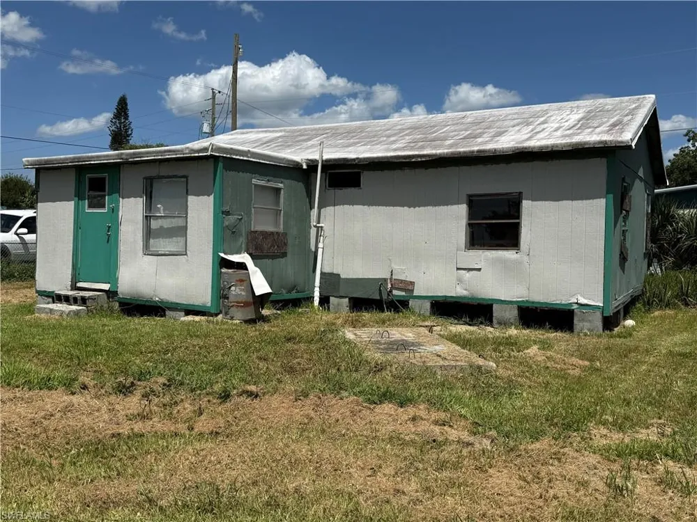 1091 Gamble Street Moore Haven, FL 33471