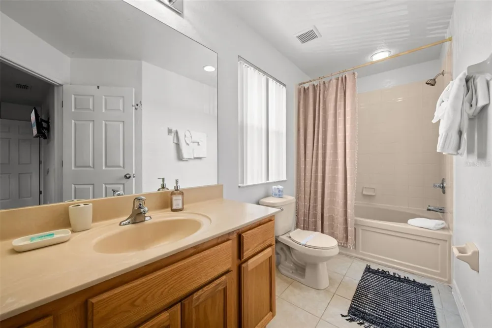 2725 COUPE STREET Kissimmee, FL 34746