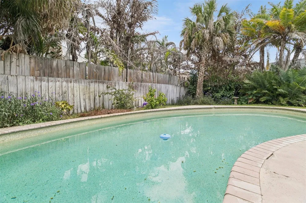 105 TRADEWINDS TER Indialantic, FL 32903