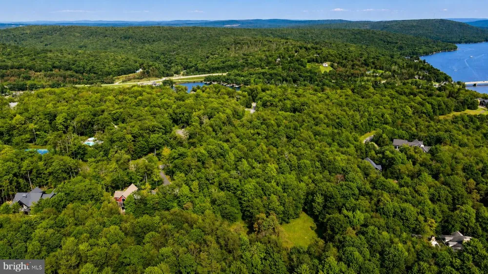 DEEP CREEK HIGHLANDS ROAD Mc Henry, MD 21541
