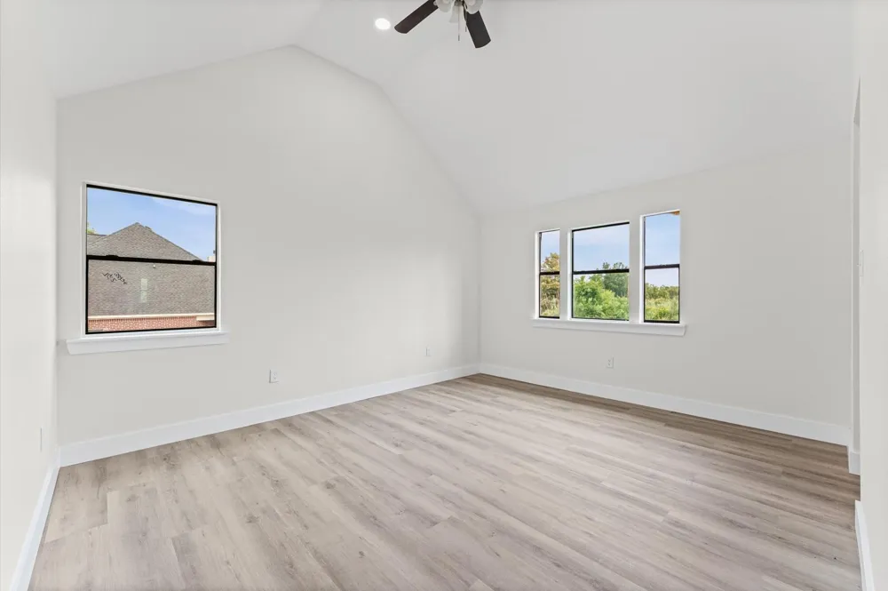 15806 Lakeview Drive Beach City, TX 77523