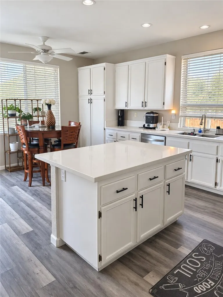 29704 Desert Jewel Menifee, CA 92584