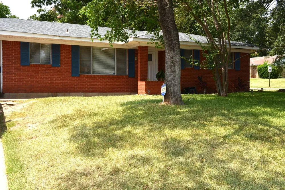 9040 Avalon Drive Shreveport, LA 71118