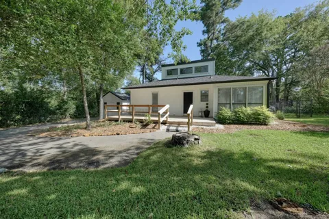239 Fairlawn Drive