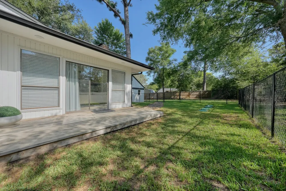 239 Fairlawn Drive Hideaway, TX 75771