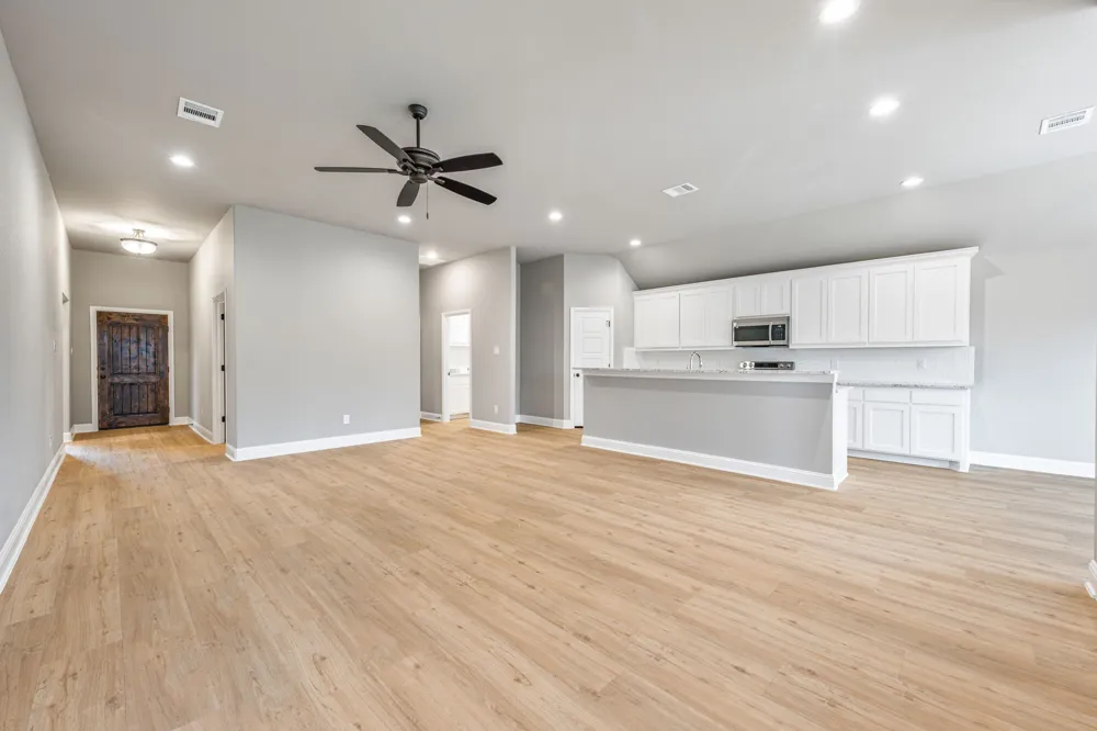 102 Clover Circle Weatherford, TX 76086