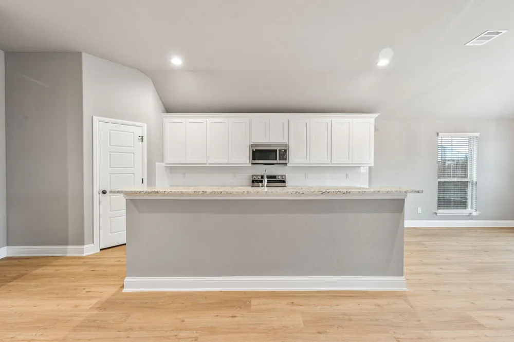 102 Clover Circle Weatherford, TX 76086