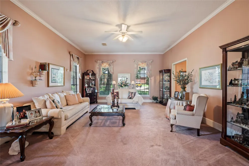 2207 Southern Hills Drive League City, TX 77573