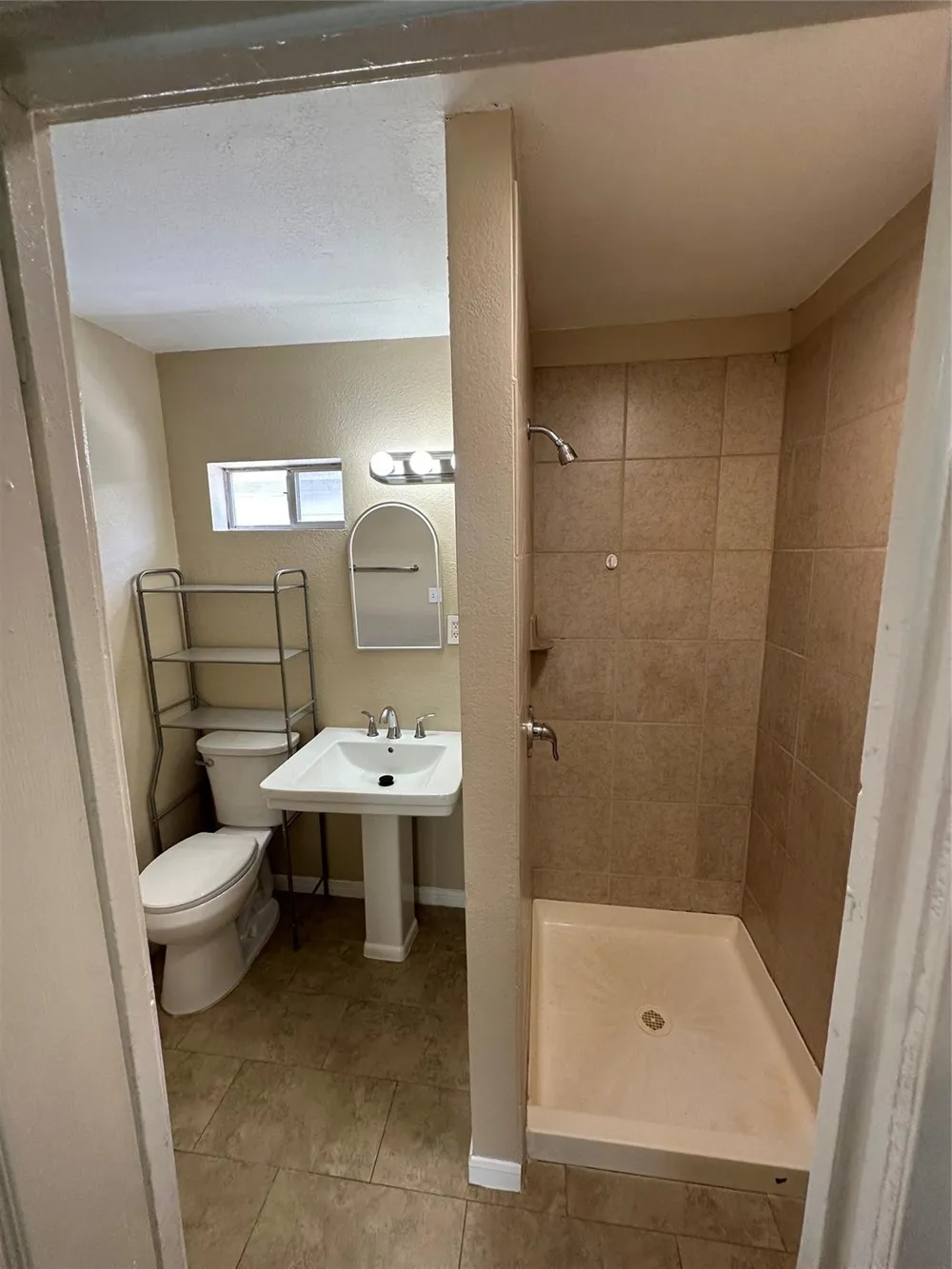 6721 Avenue Q Houston, TX 77011