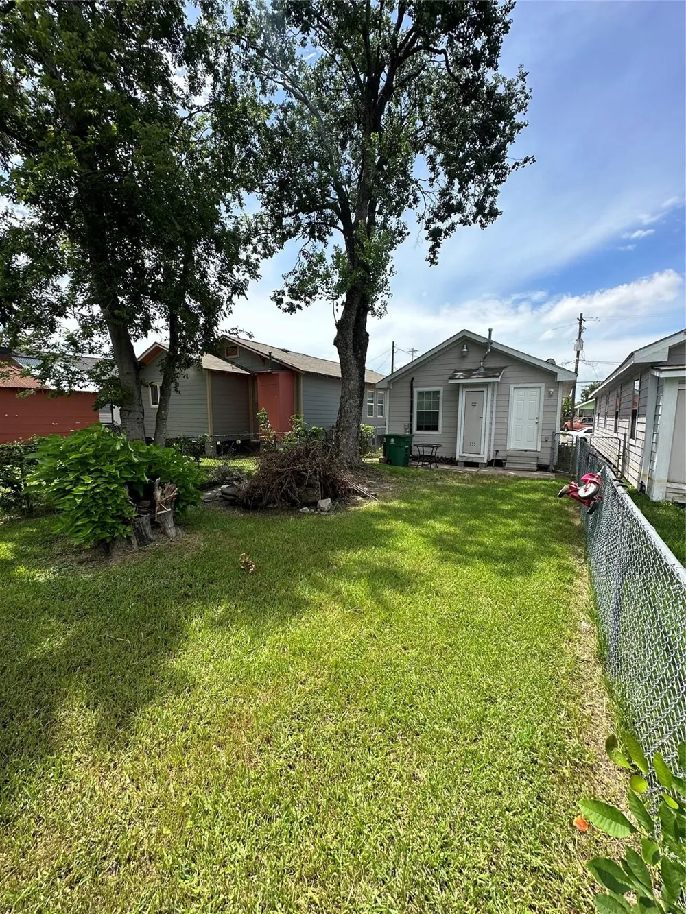 6721 Avenue Q Houston, TX 77011